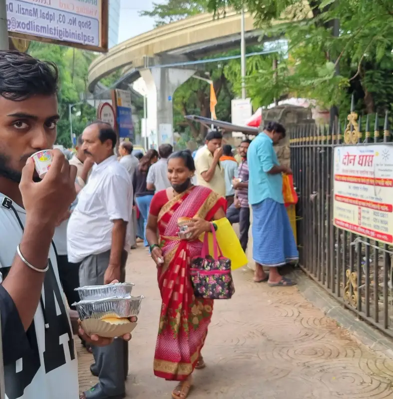 free tea for caregivers